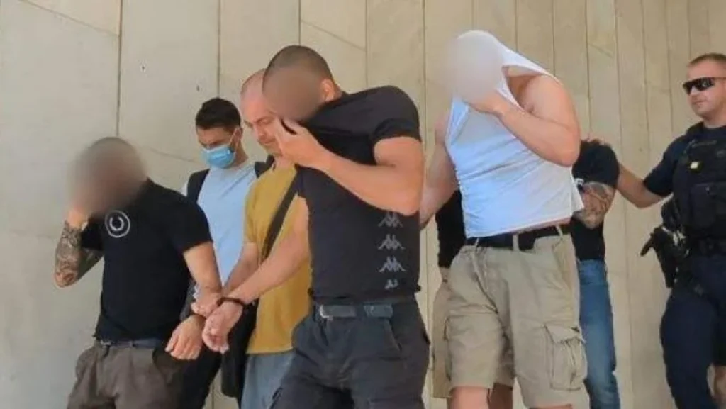 Λεωφόρος: Στα δικαστήρια οι 72 από τους 74 συλληφθέντες_6693d5bb5af64.webp