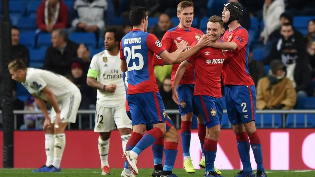 Όταν ο Τσαλόφ σόκαρε τη Ρεάλ Μαδρίτης! (video)_669cbbd5c3e25.webp