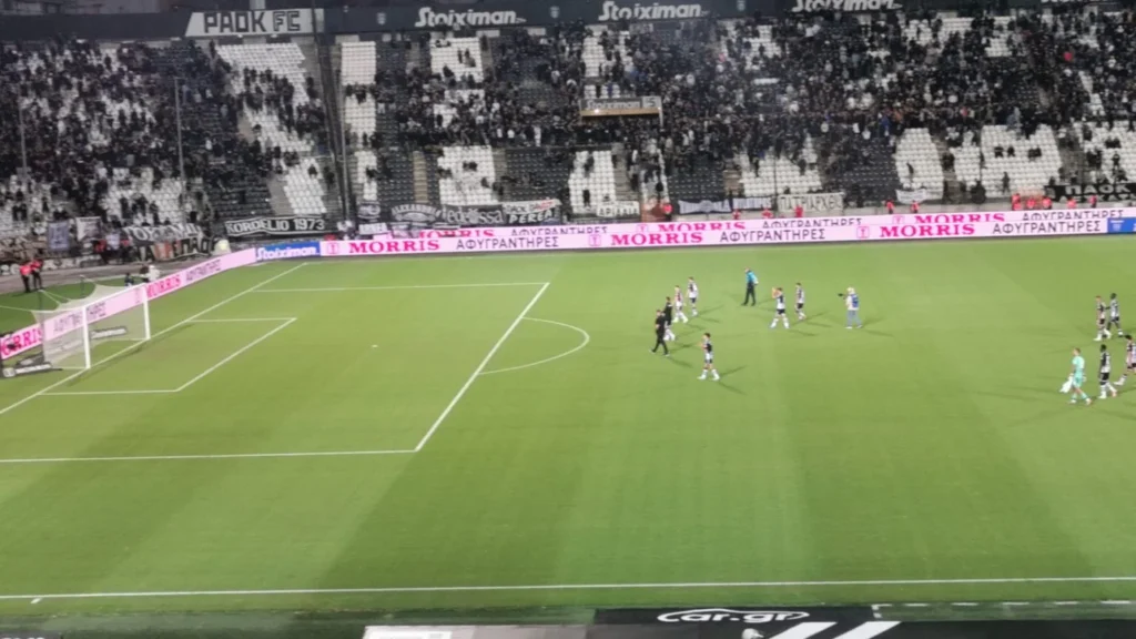 Χειροκρότημα και γιούχα στην Τούμπα (video)_66f9ae6a648b4.webp