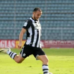 Σάστρε: «Πρέπει να κερδίζουμε κάθε παιχνίδι»_66ef0fa888f54.webp