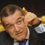 Βόλτα Μπεκάλι στις εκκλησίες της Θεσσαλονίκης!_66fd92b7560c4.jpeg