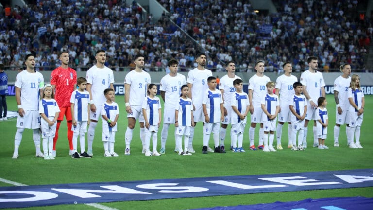 Τρέλα για το Ελλάδα-Αγγλία, έφυγαν 50.000 εισιτήρια!_67253269cb537.jpeg