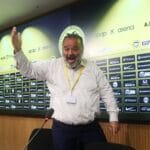 Δεν του φτάνει το τραγούδι, θέλει και χορό ο Ηλιόπουλος!_675f4bd188609.jpeg