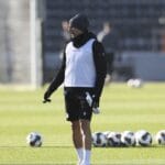 Λουτσέσκου: «Να αντιδράτε όταν χάνουμε τη μπάλα» (video)_6761be4274ee0.jpeg