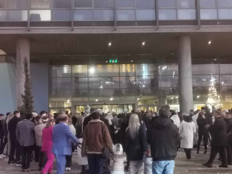 Πλήθος κόσμου για την μεγάλη ημέρα του Ντέλια (video)_67701b94222ac.jpeg