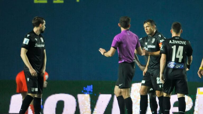 Τους… μάλωσε ο Λανουά για το πέναλτι του Παναιτωλικού_6761d5b0b0939.jpeg