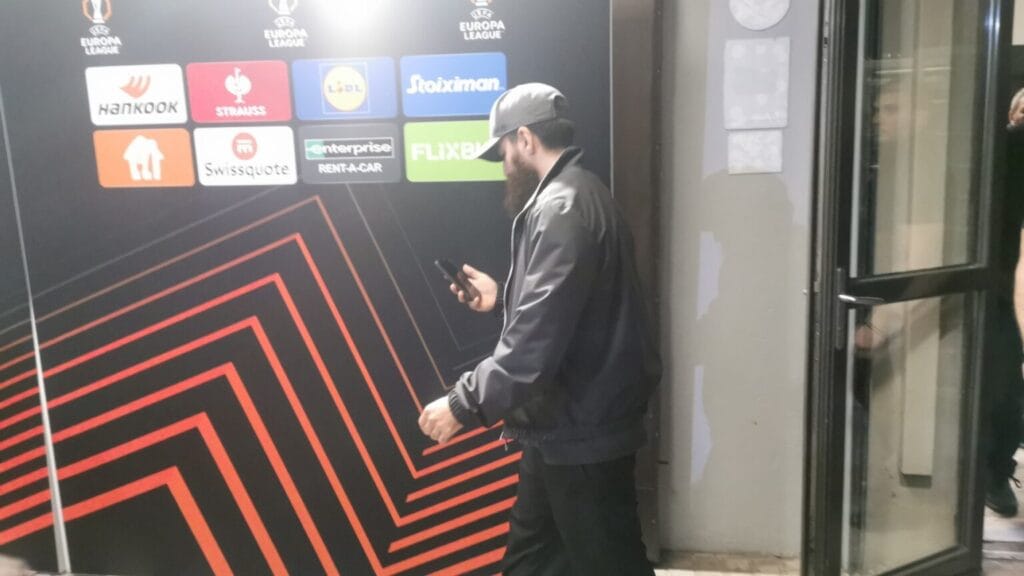 Στα αποδυτήρια ο Γιώργος Σαββίδης (video)_6792c0c63d532.jpeg