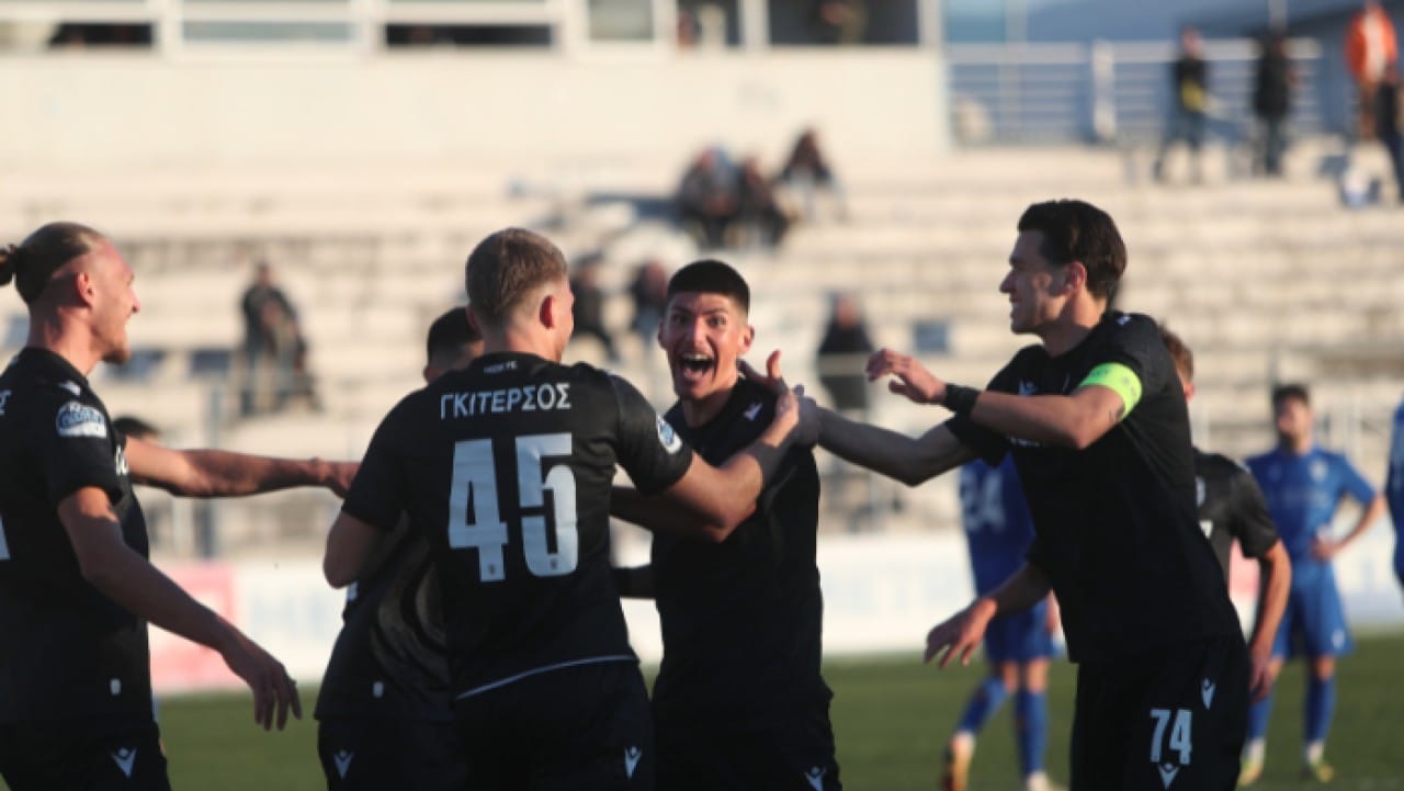 Συστήθηκε με… κρότο ο Μπαταούλας! (videos)_678ce71499c39.jpeg