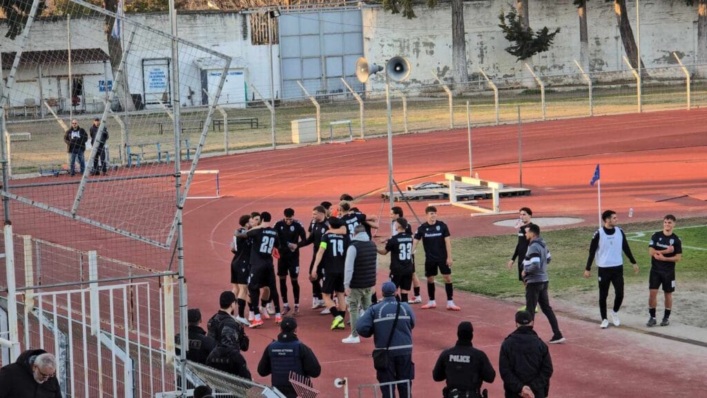 Ασπρόμαυρο πάρτι στην Κατερίνη (pics+video)_679e40778df19.jpeg
