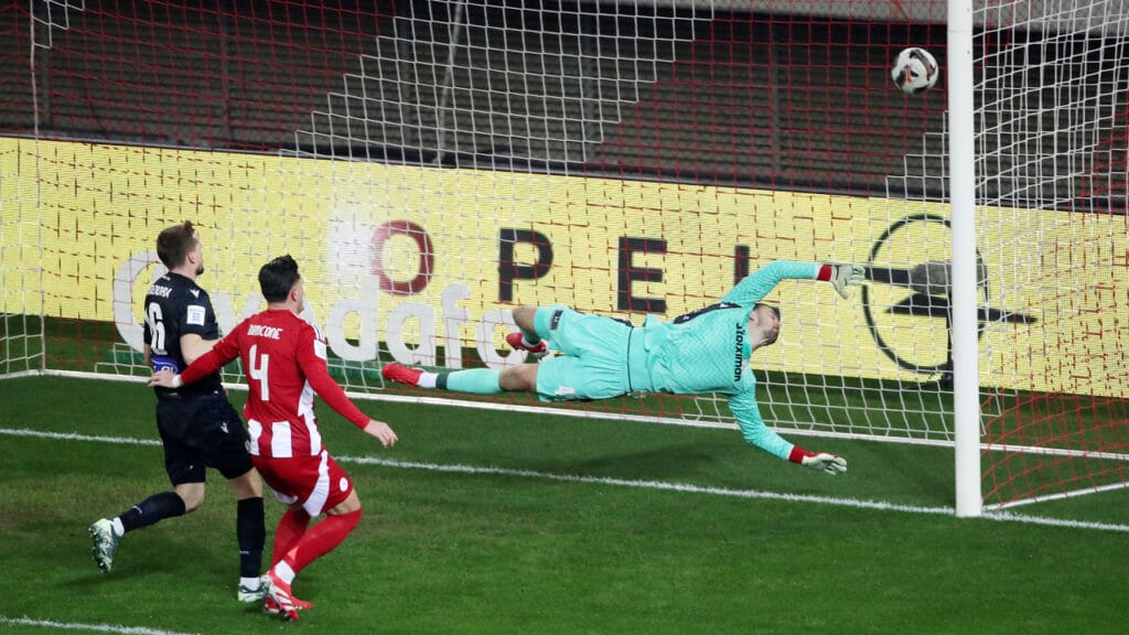 Η κακή εκτίμηση του Κοτάρσκι έφερε το 1-0_67bb6e00a10ca.jpeg