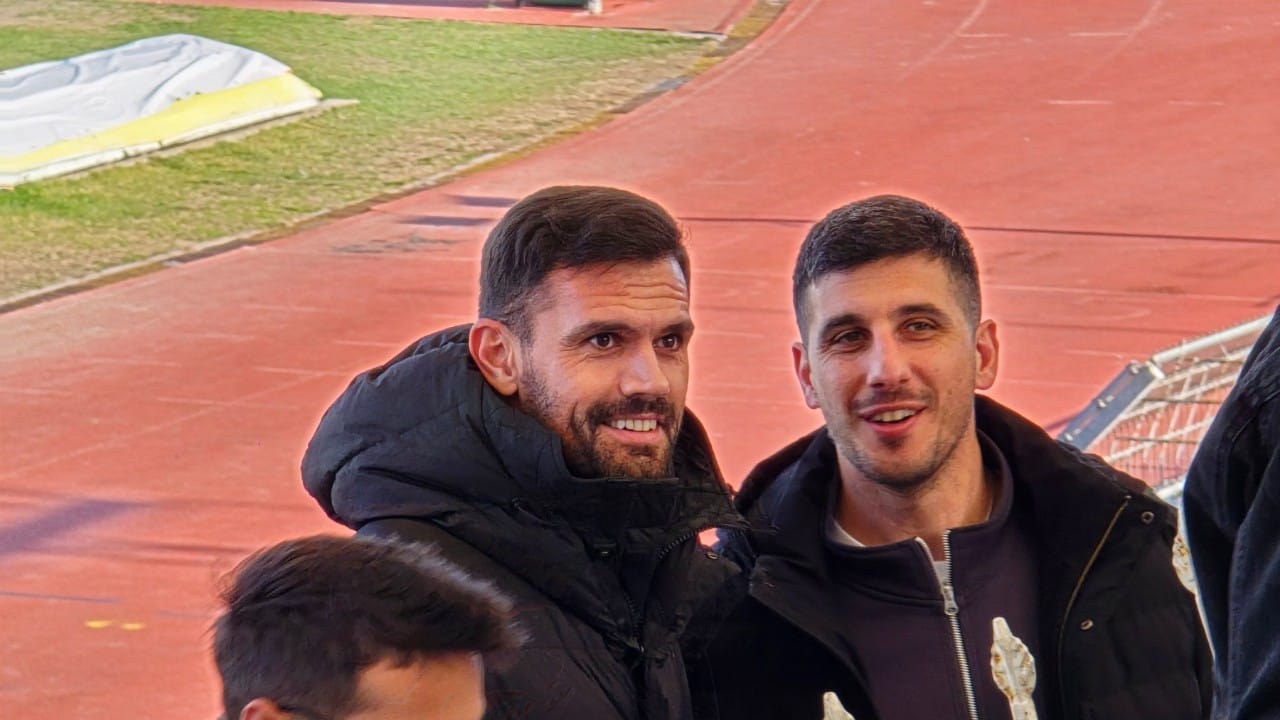 Στην Κατερίνη για τον ΠΑΟΚ Β ο Τζιόλης (pics)_679e1fab2e785.jpeg