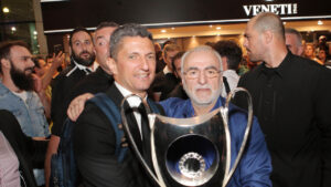 Λουτσέσκου: «Είμαι πεπεισμένος πως ο Ιβάν με θεωρεί μέλος της οικογένειάς του!»_68382192d36ed.jpeg