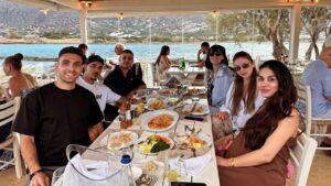 Tα είπε με δύο πρώην… ασπρόμαυρους ο Πέλκας (pic)_68387aa997782.jpeg