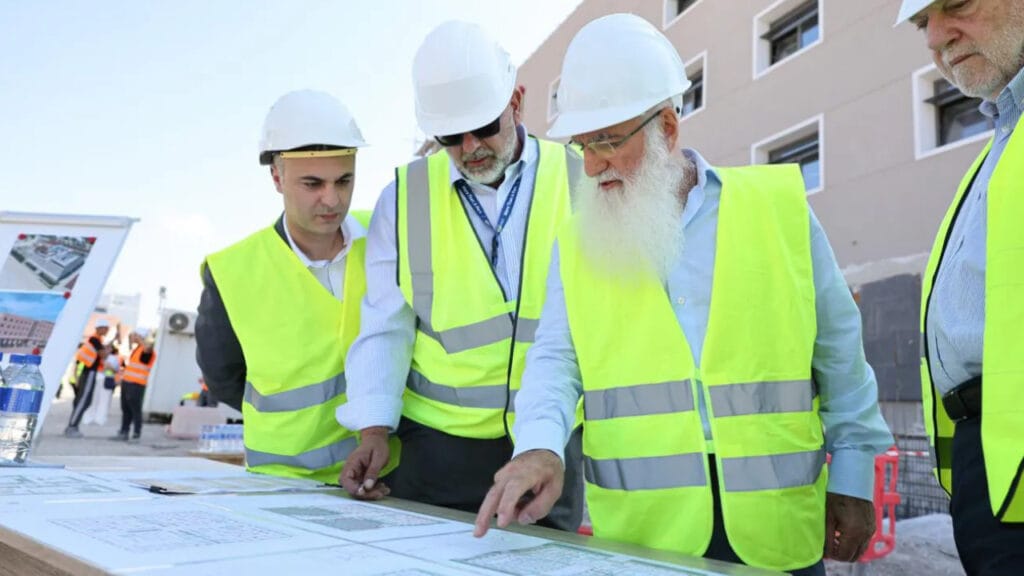 Επίσκεψη Σαββίδη στον ΟΛΘ: Στο επίκεντρο η επένδυση του Προβλήτα 6_68aef773aff75.jpeg