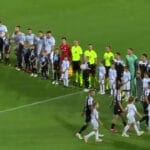 Η είσοδος των ομάδων στον αγωνιστικό χώρο (video)_68a76c3436647.jpeg