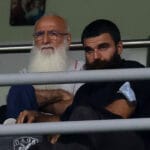 Μαζί με την αποστολή στην Τούμπα ο Ιβάν Σαββίδης!_68b47cc327765.jpeg