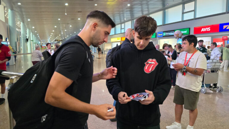 Πόλος έλξης οι παίκτες του ΠΑΟΚ στο Βίγκο! (pics)_68dc283317aaa.jpeg