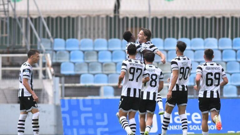 Έχει… ΠΑΟΚ και στη διακοπή!_68e7a5a56b493.jpeg