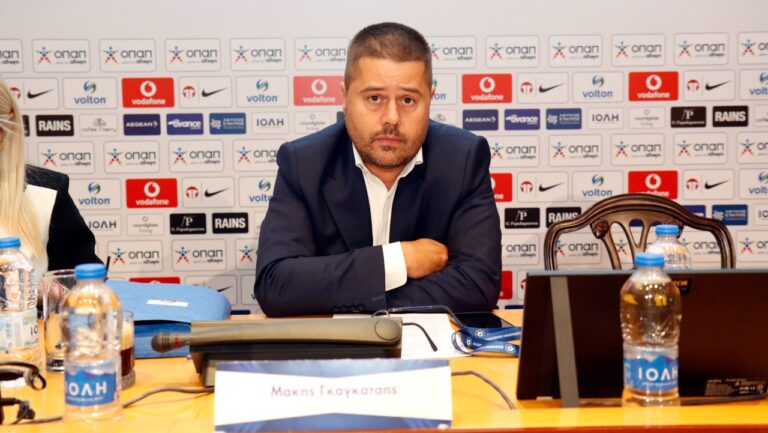 Γκαγκάτσης στους διαιτητές: «Μη σηκώνετε το τηλέφωνο σε ανθρώπους για χατίρια»_68f343de45274.jpeg