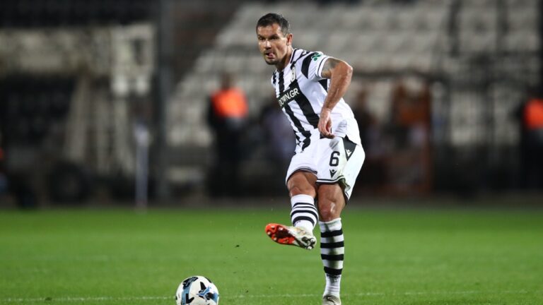 Λήξη συναγερμού για Λόβρεν-Τέιλορ_68fe7fa747758.jpeg