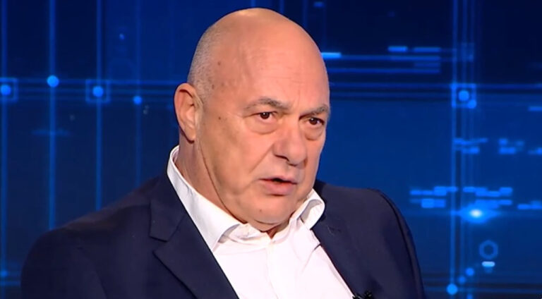 Μπέος: «Δεν είμαι ρατσιστής, έχω πάει με μαύρες» (video)_6904811b2e1a4.jpeg