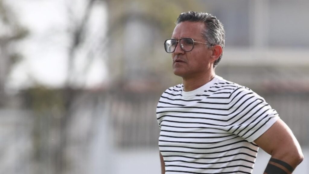 Πονζ: «Ζητώ συγγνώμη, πρέπει να δουλέψουμε»_6918b609055e8.jpeg