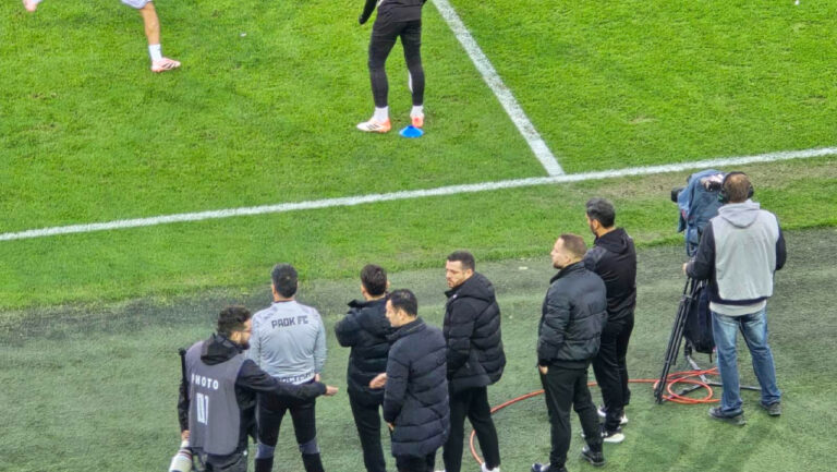 Παρόντες στην Τούμπα Καρυπίδης-Βιεϊρίνια (pics)_69383aa5b5697.jpeg