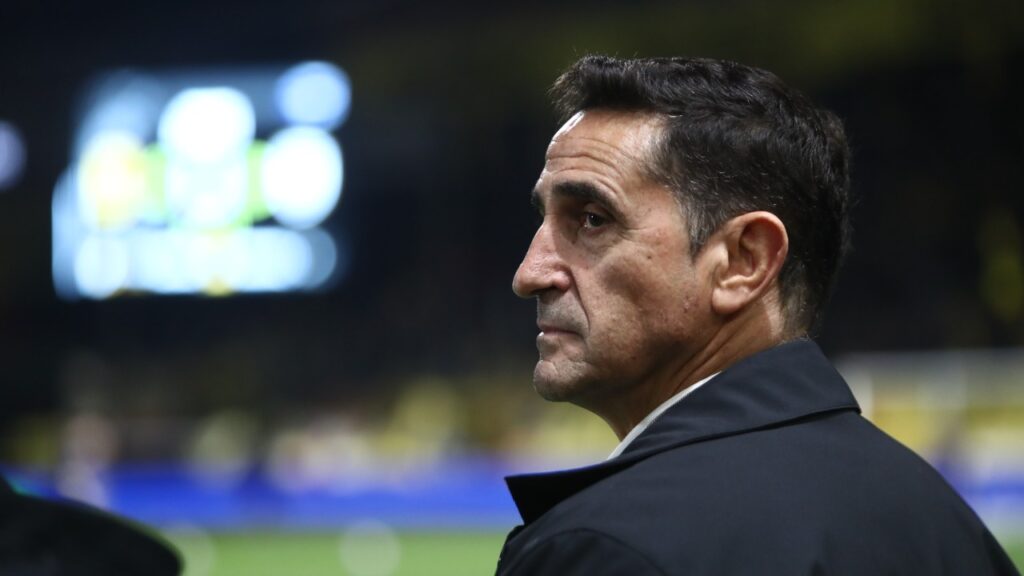 Επίσημο το διαζύγιο με Χιμένεθ και ο γάμος με Γρηγορίου_69a146d513f4e.jpeg