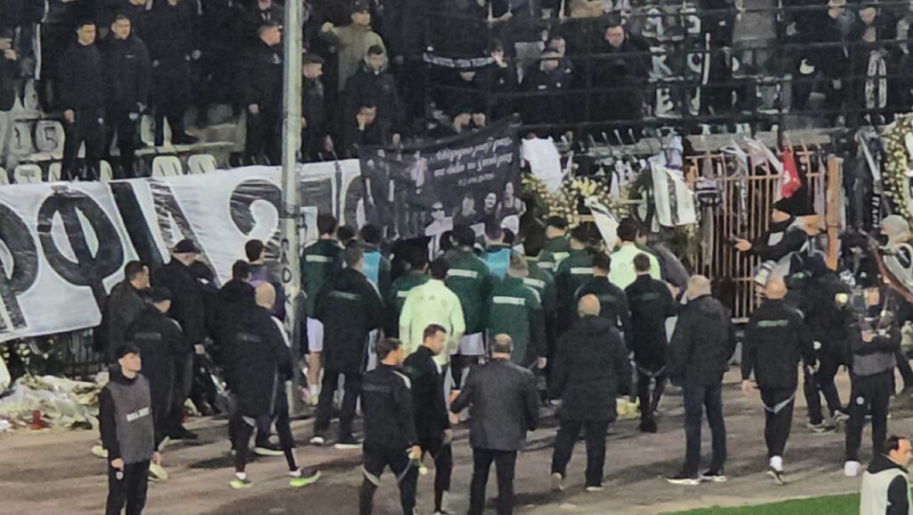 Κατέθεσε στεφάνι για τα αδικοχαμένα αετόπουλα ο Παναθηναϊκός (video)_698ccb1d3bdd8.jpeg