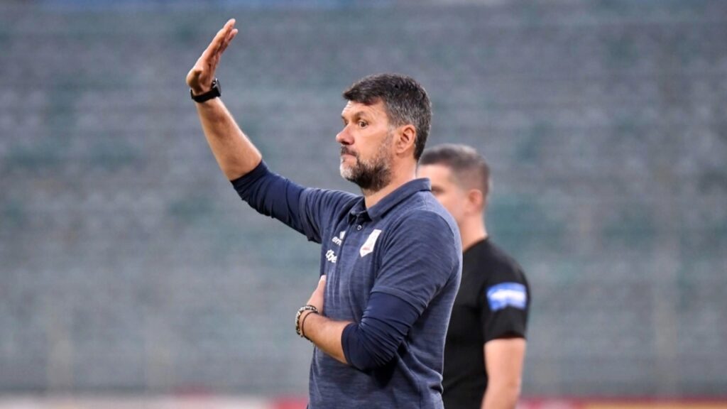 «Ο Μπάτσι έδειρε τον πρόεδρο της Τοντέλα!»_69bfc0ab4ec3f.jpeg