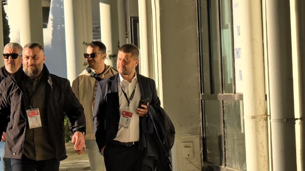 Έφτασε και ο Μάκης Γκαγκάτσης (video)_69ecede155d36.jpeg