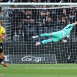 Η στιγμή που ο Παβλένκα «νίκησε» τον Βάργκα (pics)_6a04bc757e582.jpeg