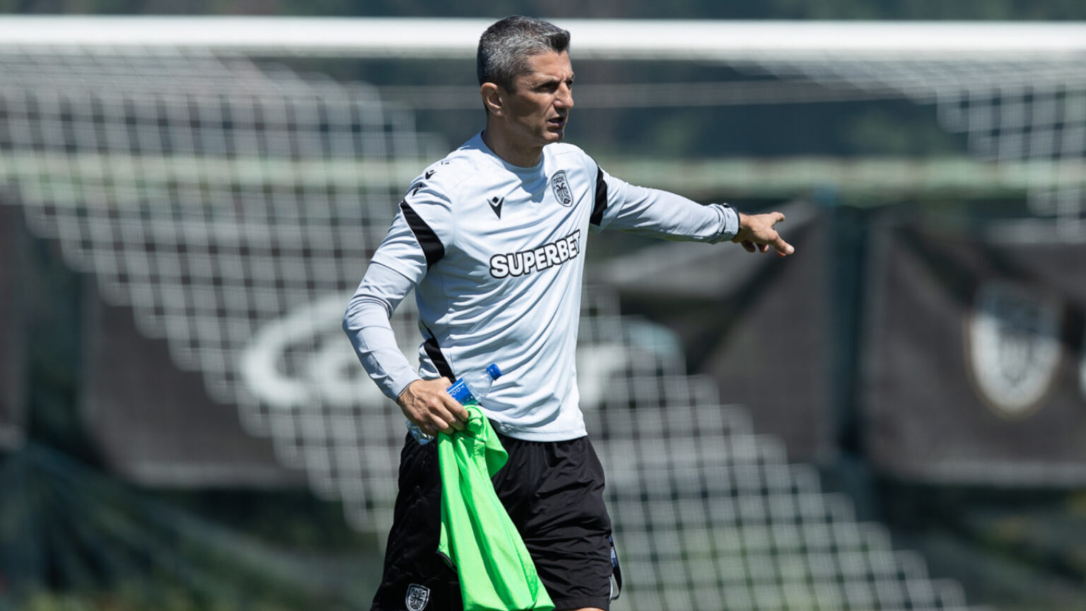 Περιμένει τα νεότερα για δύο ο Λουτσέσκου_69fc347bb2ed1.jpeg