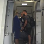 Πόλος έλξης και στο… αεροπλάνο ο Zile! (pic)_6a424144c1fa5.jpeg
