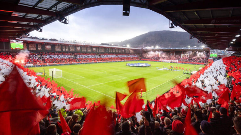 Γεμίζει το Brann Stadion για τη μάχη με τον ΠΑΟΚ_6a8d4bf8a5e7a.jpeg