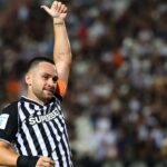 Ο «μαέστρος» Αντρίγια Ζίβκοβιτς (video)_6a8c8016487f5.jpeg