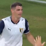 Το… κόλλησε με το καλημέρα ο Κούτσιας (video)_6a7640bf62b85.jpeg