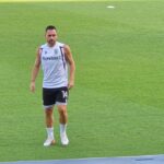 Βγήκε στο γήπεδο για προπόνηση ο Αντρίγια (pics+videos)_6a73564771a17.jpeg