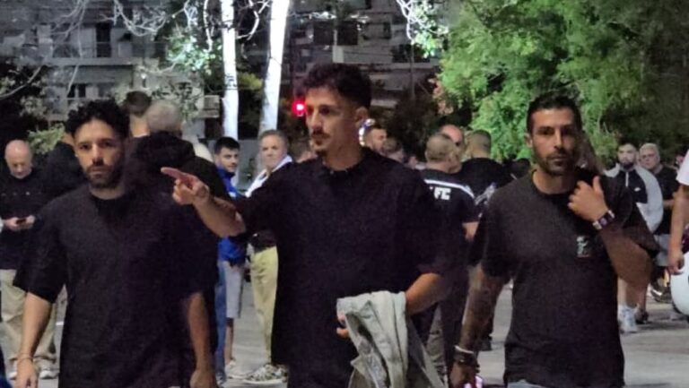 Στην Τούμπα ο «λαβωμένος» Γιαννούλης (pics)_6aa6e04451d19.jpeg