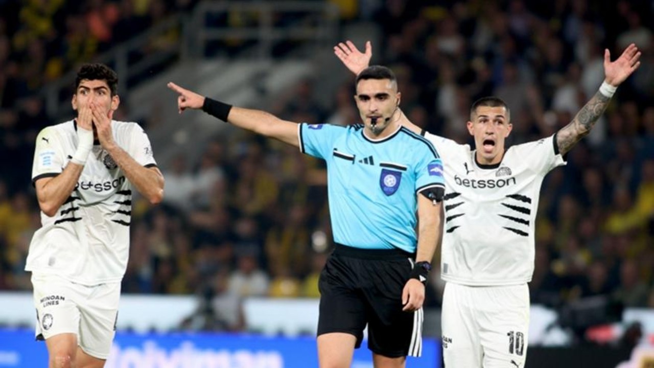 Έντονες διαμαρτυρίες του ΟΦΗ για πέναλτι (video)_6aca7ca1b0532.jpeg